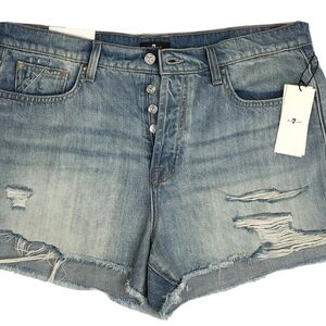 Stylish Blue Denim Women Shorts